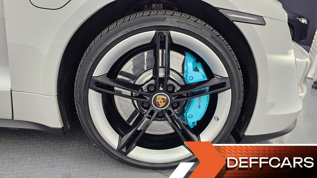 Porsche TAYCAN Base купить на сайте DeffCars