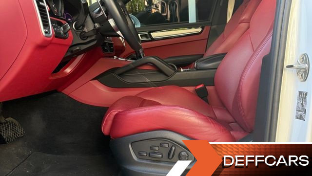 Porsche CAYENNE 3.0 PLATINUM EDITION купить на сайте DeffCars