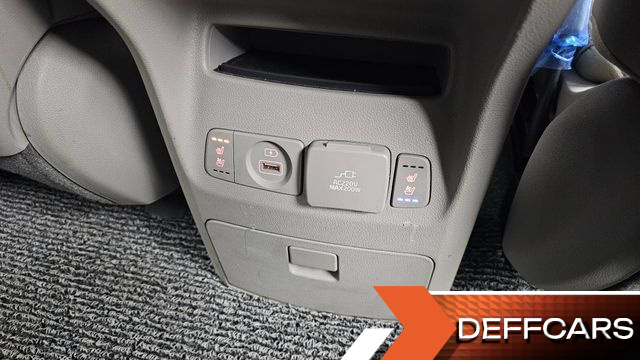 Kia CARNIVAL 9-Seater Noblesse Special купить на сайте DeffCars