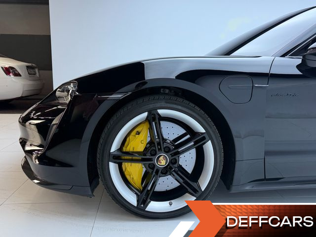 Porsche TAYCAN Turbo S купить на сайте DeffCars
