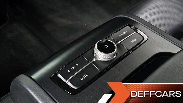 Hyundai GRANDEUR 3.3 Calligraphy купить на сайте DeffCars