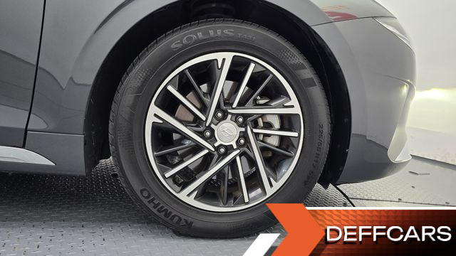 Hyundai GRANDEUR 2.5 Premium Choice купить на сайте DeffCars