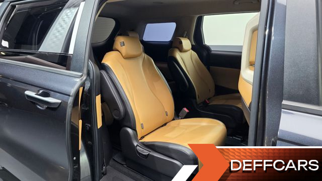 Kia CARNIVAL 9-Seater Prestige купить на сайте DeffCars