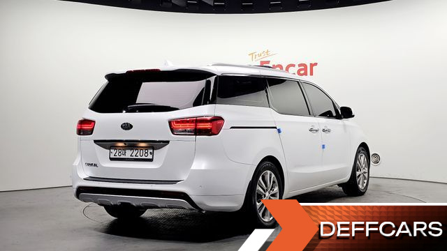 Kia CARNIVAL 9-seater Noblesse купить на сайте DeffCars