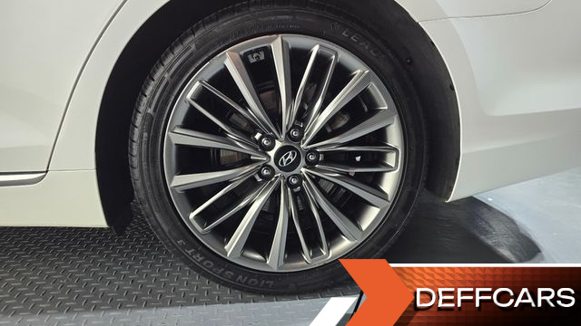 Hyundai GRANDEUR 2.4 Premium Special купить на сайте DeffCars