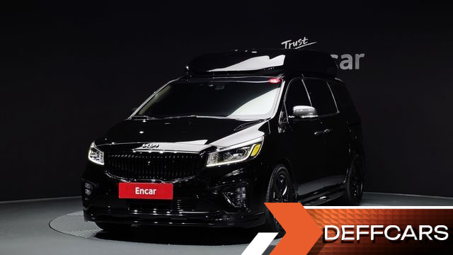 Kia CARNIVAL 9-Seater Hi-Limousine Noblesse Special купить на сайте DeffCars