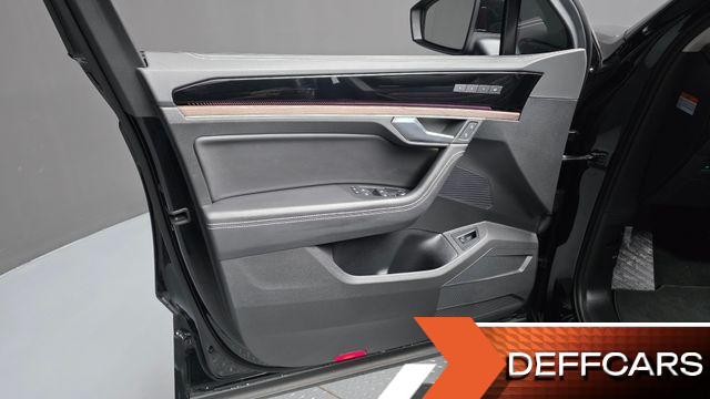 Volkswagen TOUAREG 3.0 TDI Prestige купить на сайте DeffCars