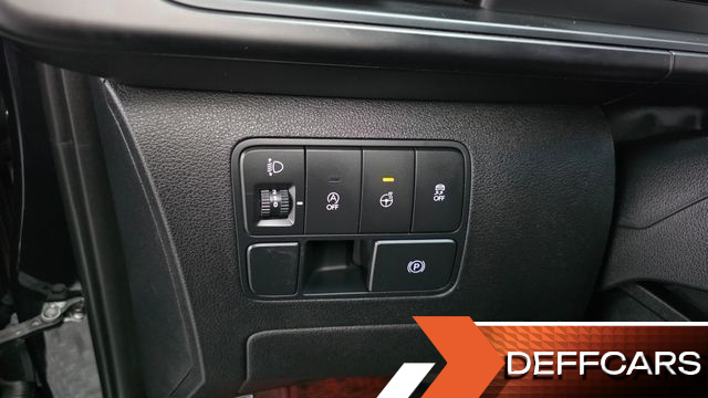 Hyundai STARIA Tourer 11-Seater Modern купить на сайте DeffCars