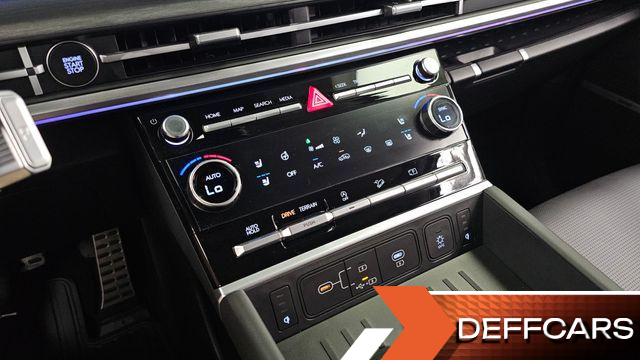 Hyundai SANTAFE Gasoline 2.5T 4WD Calligraphy купить на сайте DeffCars