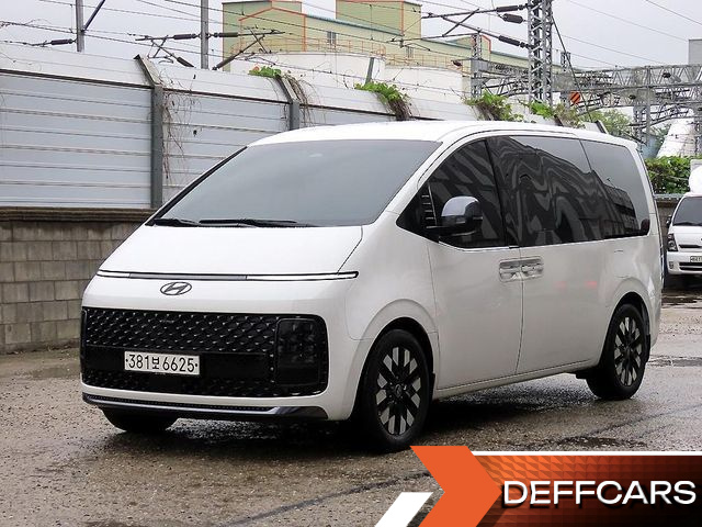 Hyundai STARIA L3.5 Lounge 7-Seater Inspiration купить на сайте DeffCars