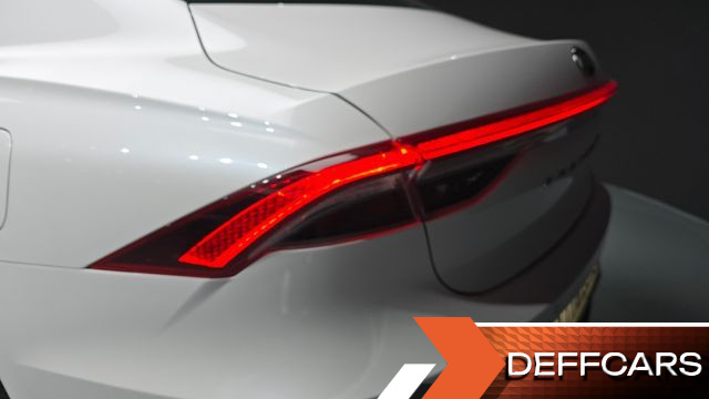 Hyundai GRANDEUR 2.5 Le Blanc купить на сайте DeffCars