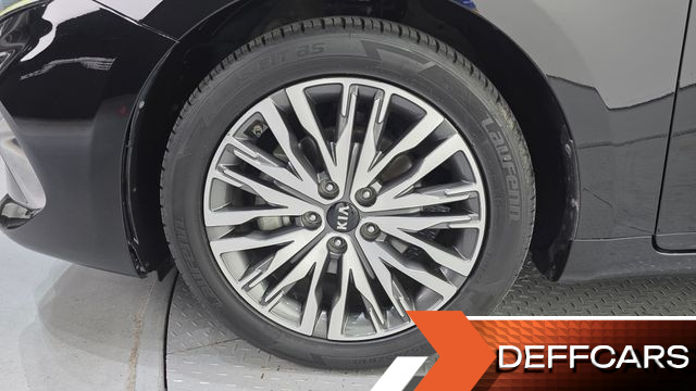 Kia K7 Signature купить на сайте DeffCars