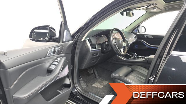 BMW X7 xDrive 30d Design Pure Excellent 7-Seater купить на сайте DeffCars