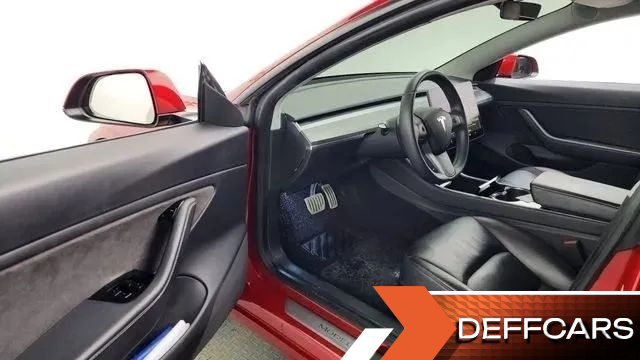Tesla MODEL 3 Performance AWD купить на сайте DeffCars