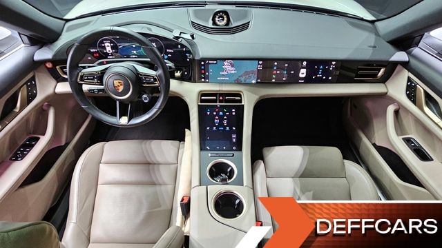 Porsche TAYCAN 4S купить на сайте DeffCars