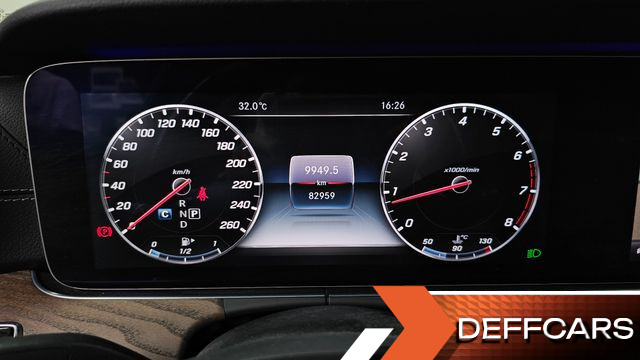 Mercedes E-CLASS E300 Exclusive купить на сайте DeffCars