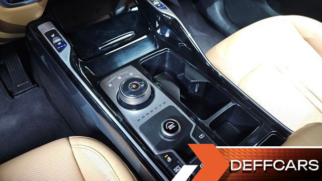 Kia SORENTO HEV 1.6 2WD Noblesse купить на сайте DeffCars