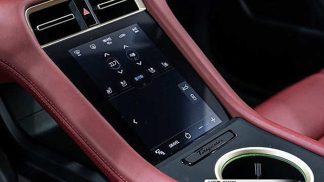 Porsche TAYCAN 4 Cross Turismo купить на сайте DeffCars