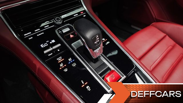 Porsche PANAMERA 3.0 AWD купить на сайте DeffCars