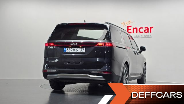 Kia CARNIVAL 7-Seater Signature купить на сайте DeffCars