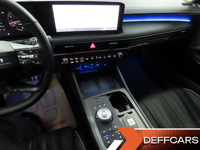 Kia K8 2.5 Gasoline 2WD Signature купить на сайте DeffCars
