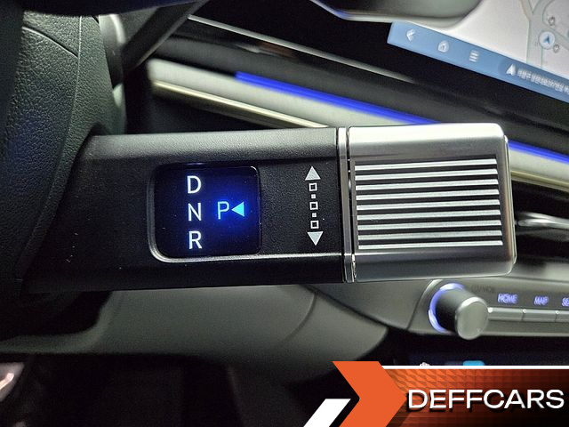Hyundai GRANDEUR 2,5 Gasoline 2WD Calligraphy купить на сайте DeffCars