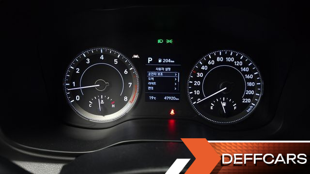 Hyundai VENUE 1.6 Flux купить на сайте DeffCars