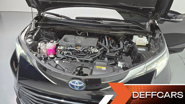 Toyota SIENNA 2.5 Hybrid 2WD купить на сайте DeffCars