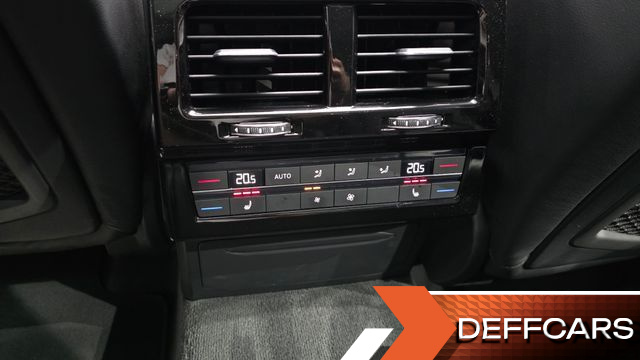 Volkswagen TOUAREG 3.0 TDI Prestige купить на сайте DeffCars