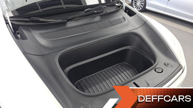 Tesla MODEL Y RWD купить на сайте DeffCars