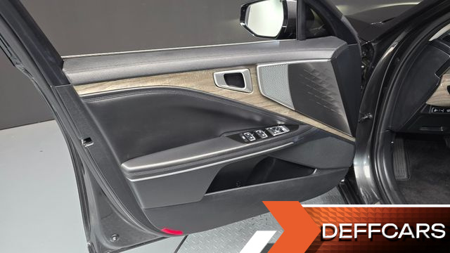 Kia K8 2.5 Gasoline 2WD Noblesse купить на сайте DeffCars