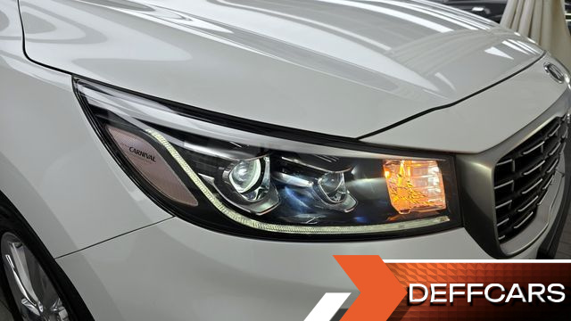 Kia CARNIVAL 9-Seater Noblesse Special купить на сайте DeffCars