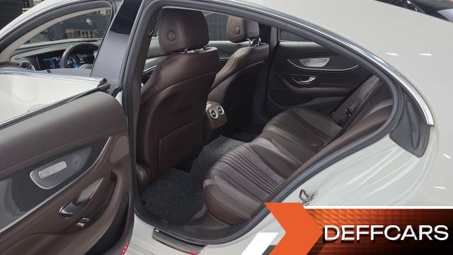 Mercedes CLS-CLASS CLS300d AMG Line купить на сайте DeffCars