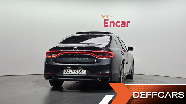 Hyundai GRANDEUR 2.4 Exclusive Special купить на сайте DeffCars