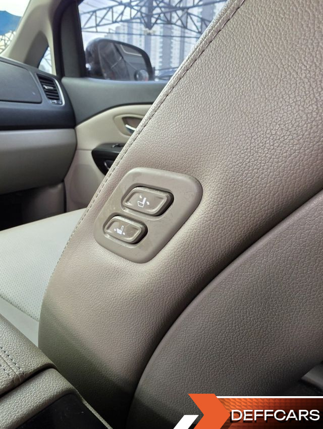 Kia CARNIVAL 11-Seater Prestige купить на сайте DeffCars