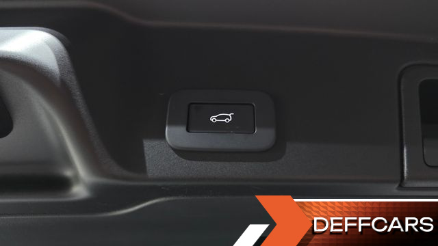 Land Rover RANGE ROVER EVOQUE P250 Dynamic SE купить на сайте DeffCars