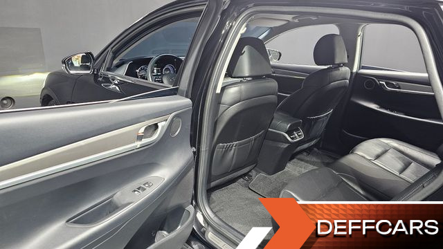 Hyundai GRANDEUR 2.5 Premium Choice купить на сайте DeffCars