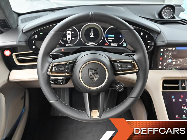 Porsche TAYCAN Turbo купить на сайте DeffCars