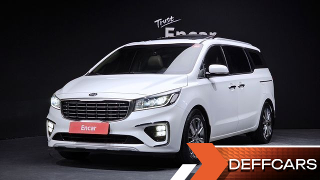 Kia CARNIVAL 7-Seater Limousine VIP купить на сайте DeffCars