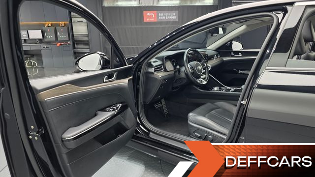 Kia K5 2.0 Noblesse купить на сайте DeffCars