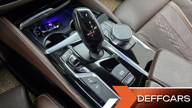 BMW 5-SERIES 520d M Sport Package Plus купить на сайте DeffCars