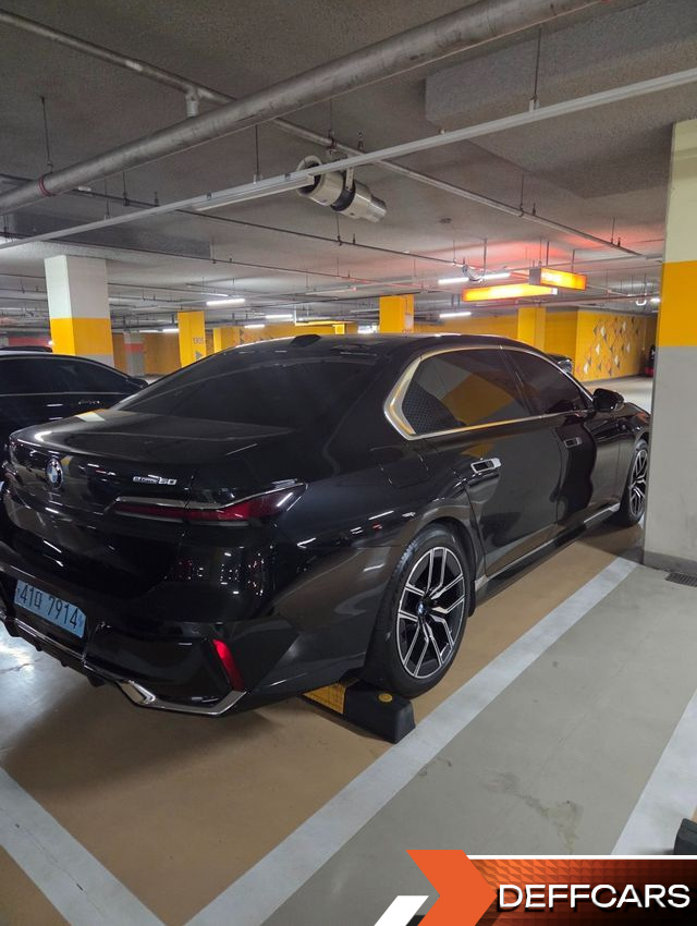 BMW I7 eDrive 50 M Sport купить на сайте DeffCars