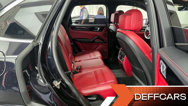 Porsche CAYENNE 3.0 купить на сайте DeffCars