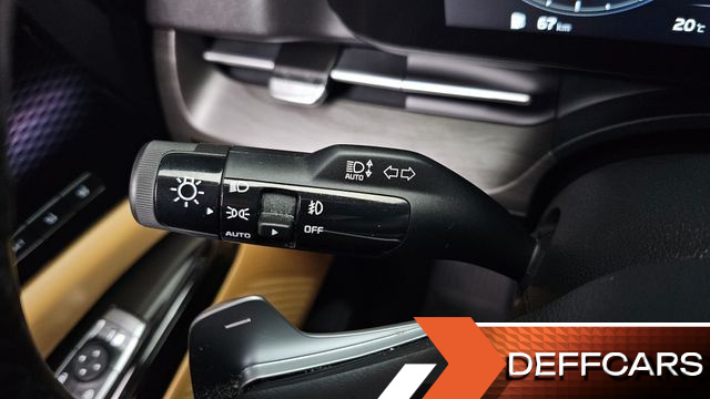 Kia CARNIVAL 9-Seater Signature купить на сайте DeffCars
