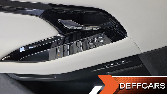 Land Rover RANGE ROVER EVOQUE P250 Dynamic SE купить на сайте DeffCars