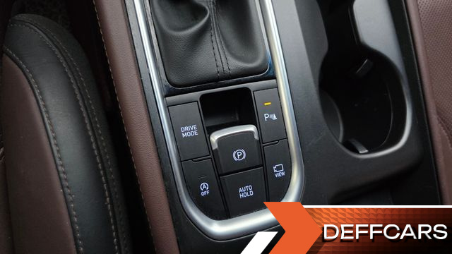 Hyundai SANTAFE Diesel 2.0 2WD Inspiration купить на сайте DeffCars