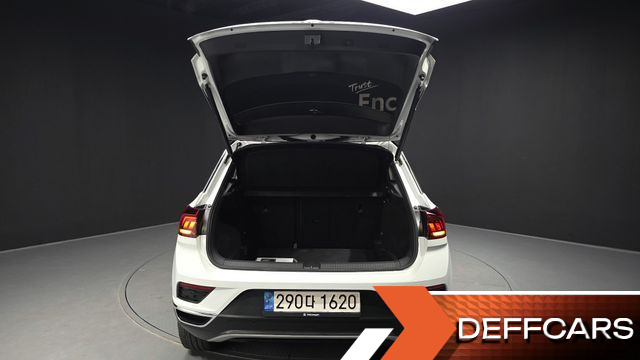 Volkswagen T-ROC 2.0 TDI Prestige купить на сайте DeffCars