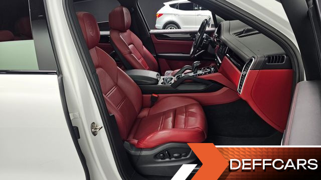 Porsche CAYENNE 3.0 купить на сайте DeffCars