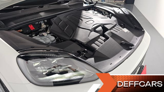 Porsche CAYENNE 3.0 E-Hybrid Coupe купить на сайте DeffCars