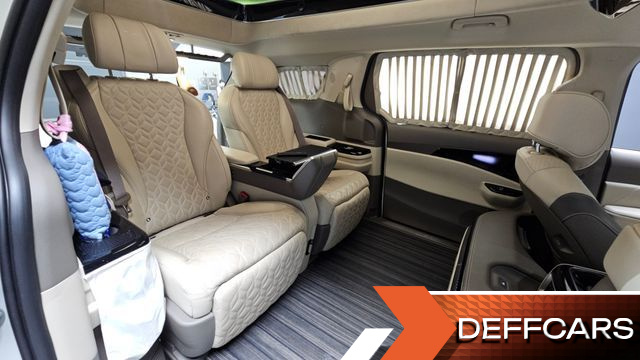 Kia CARNIVAL Gasoline 4-Seater Hi-Limousine Signature купить на сайте DeffCars